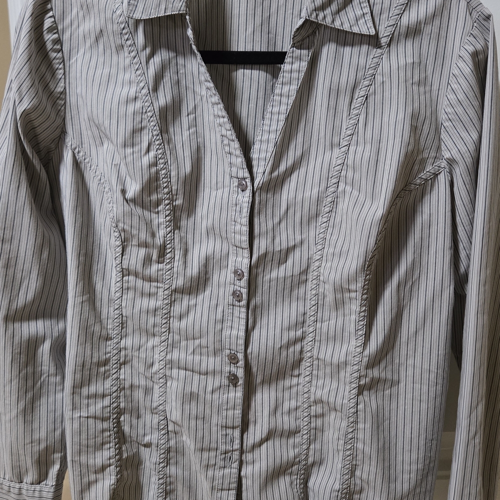 Reitmans Gray Striped Blouse